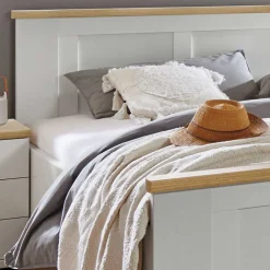 Wohnen Betten<160 cm breites Landhausbett in vier Längen - Ignacio