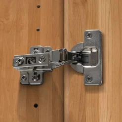 Wohnen Kleiderschränke|Schränke<236 cm hoher Kleiderschrank mit acht Türen - Dilacco