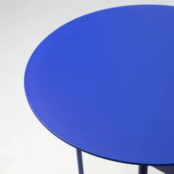 Wohnen Tische<Beistelltisch aus Stahl in Blau - Veneera