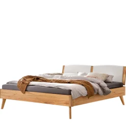 Wohnen Betten<Bett aus Wildbuche massiv mit Kunstleder - Syanta