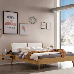 Wohnen Betten<Bett aus Wildeiche mit Kunstleder - Cubus