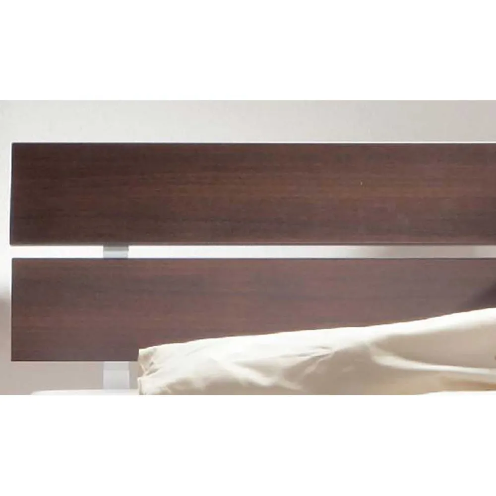 Wohnen Betten<Bett Jessica in Wenge Dekor