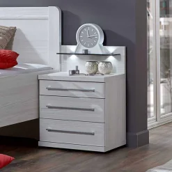 Wohnen Betten<Bett und Nachtschrank Arneta in Weiß (zweiteilig)