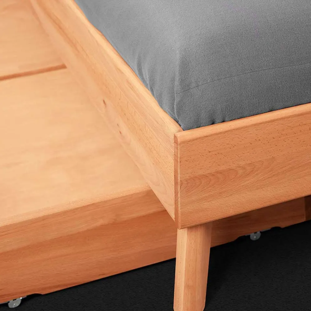 Wohnen Betten<220cm langes Bett aus geölter Kernbuche - Junola VI