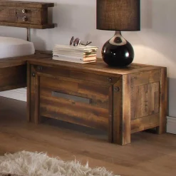 Wohnen Betten<Designerbett Locester in Braun