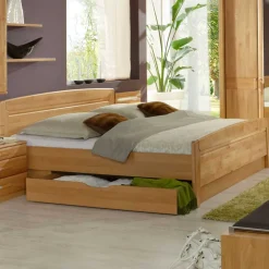 Wohnen Betten<Doppelbett Bordeaux aus Erle Teilmassiv