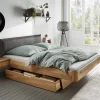 Wohnen Betten<Doppelbett mit zwei Bettkästen aus Wildeiche - Zennian