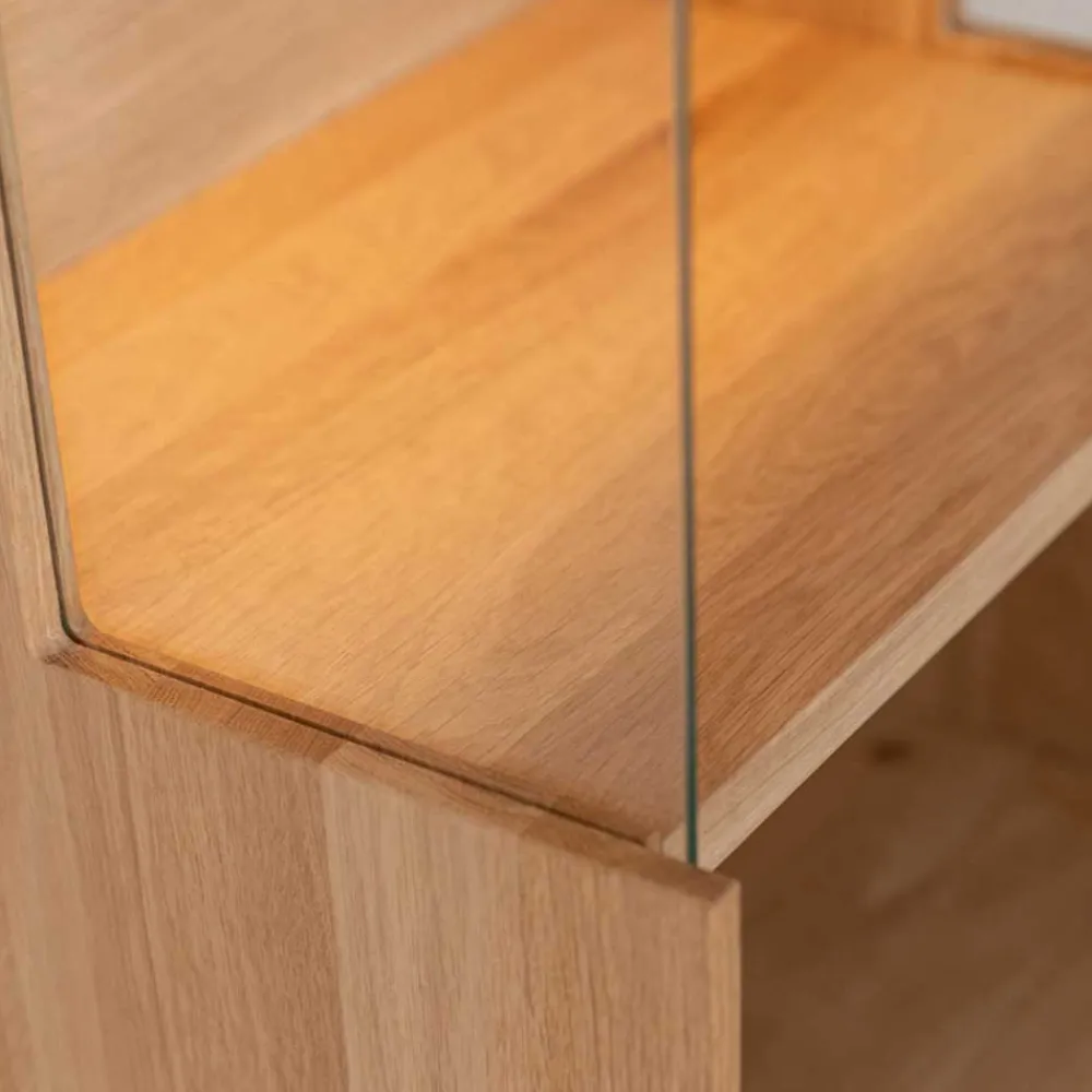Wohnen Vitrinen<Eichenholz Vitrine mit Hirnholz Applikation - Deruta