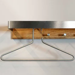 Wohnen Garderoben<Elegante Hängegarderobe aus Eichenholz - Skowera