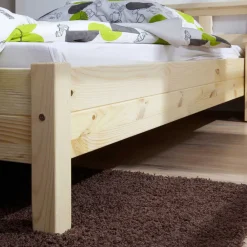Wohnen Betten<Futonbett Adalberto aus Kiefer Massivholz