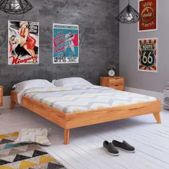 Wohnen Betten<Geöltes Kernbuche Bett für Dachzimmer - Junola II
