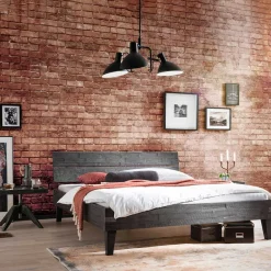 Wohnen Betten<Holzbett aus Akazie in Grau Antik Finish - Jasefiana