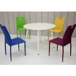 Wohnen Stühle<Kunstleder Stapelstühle in Bordeaux - Nigari (4er Set)