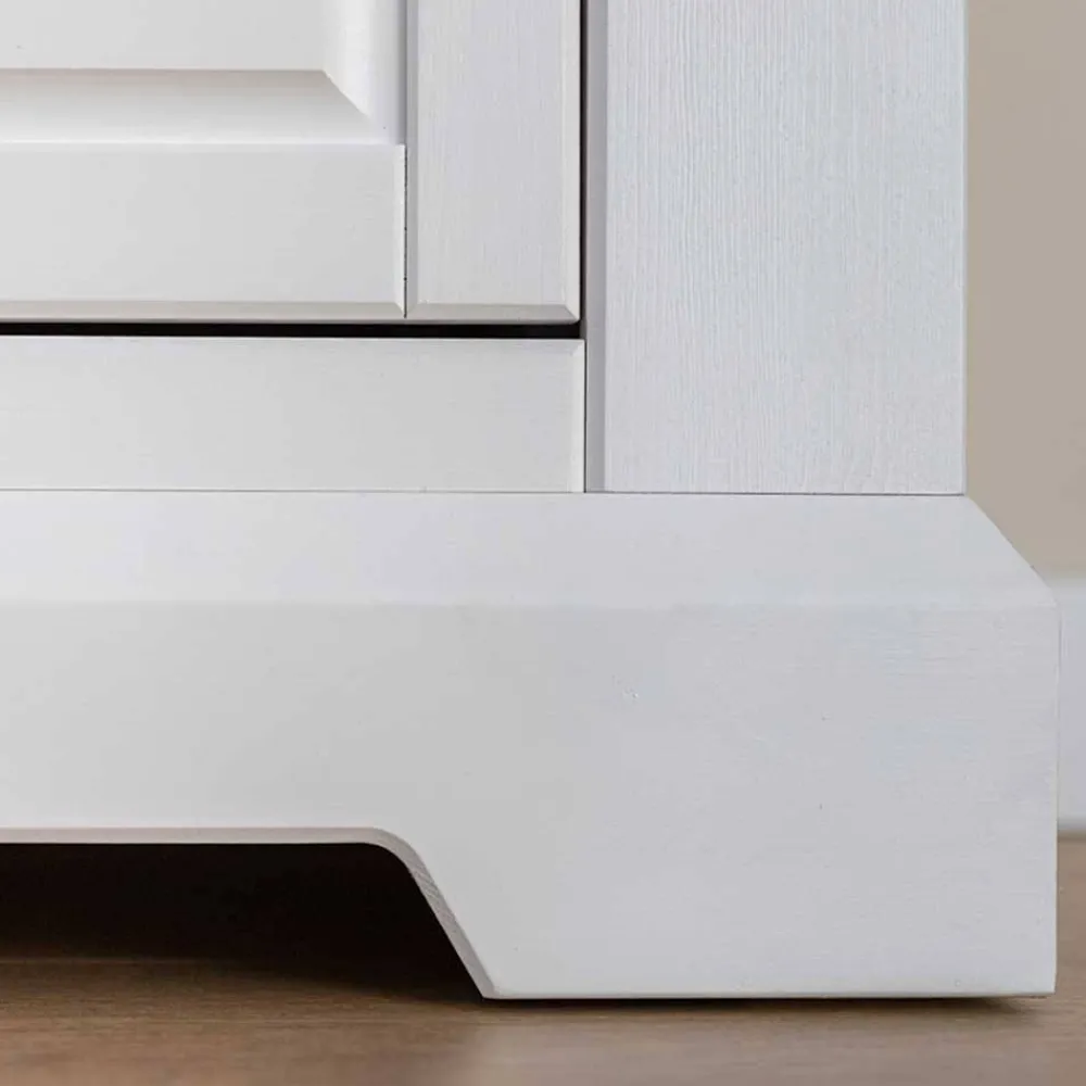Wohnen Lowboards<Landhaus TV-Board aus Kiefer zweifarbig - Zalya