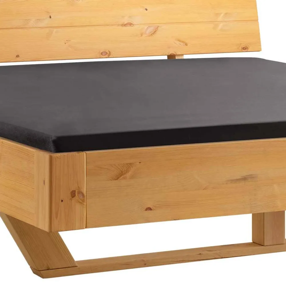 Wohnen Betten<Massives Holzbett mit Kufengestell - Vorianca