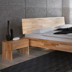 Wohnen Betten<Massivholz Doppelbett Acientra aus Kernbuche geölt (dreiteilig)