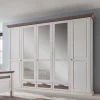 Wohnen Kleiderschränke<Massivholz-Schrank im Landhausstil Izarella mit drei Spiegeln