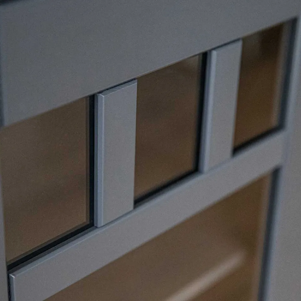 Wohnen Highboards|Vitrinen<Modern Country Highboard in Grau & Kiefer - Eromsia