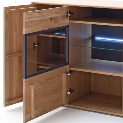 Wohnen Sideboards<Modernes Eiche Sideboard mit Glaseinsätzen - Assela