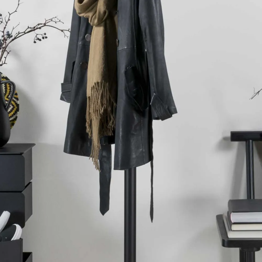 Wohnen Garderoben<Runde Design Standgarderobe mit 5 Haken - Oladrios