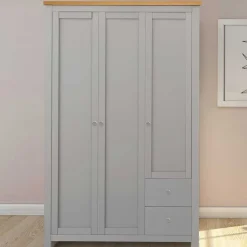 Wohnen Kleiderschränke|Schränke<Schlafzimmerschrank in Grau & Eichefarben - Poliesti