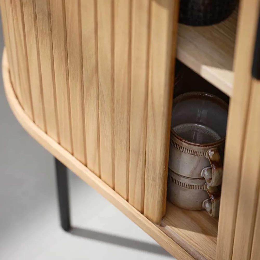 Wohnen Highboards<Skandi Highboard oval mit Schiebetüren - Teorina