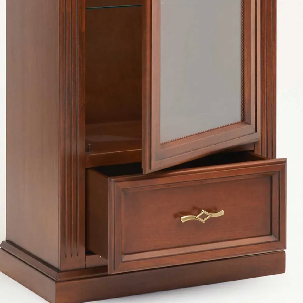 Wohnen Vitrinen<74x184x42 Klassische Vitrine in Walnussfarben - Sienna