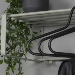 Wohnen Garderoben<70x19x29 Stahlgarderobe in Graugrün lackiert - Itulian